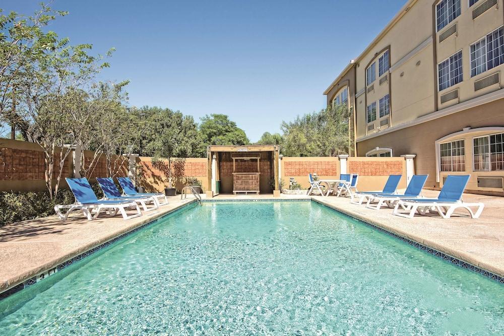 La Quinta By Wyndham Brownsville North Exteriör bild