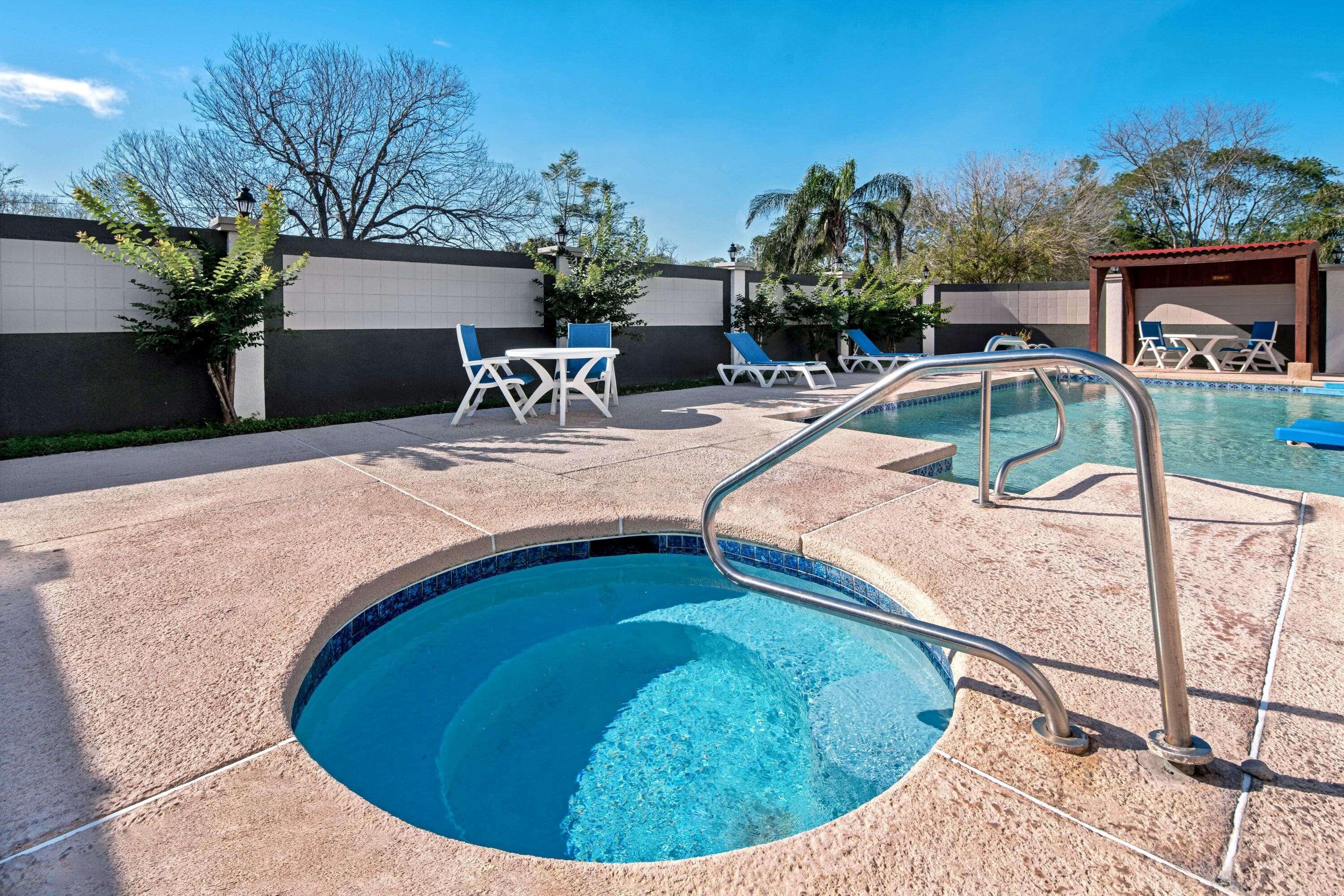 La Quinta By Wyndham Brownsville North Exteriör bild