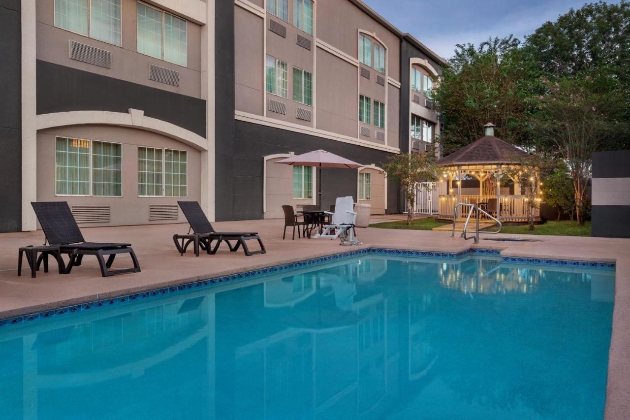 La Quinta By Wyndham Brownsville North Exteriör bild