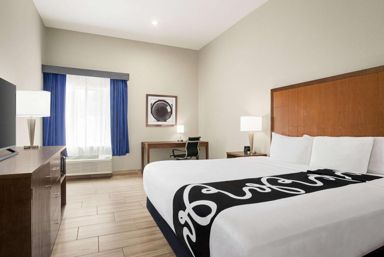 La Quinta By Wyndham Brownsville North Exteriör bild