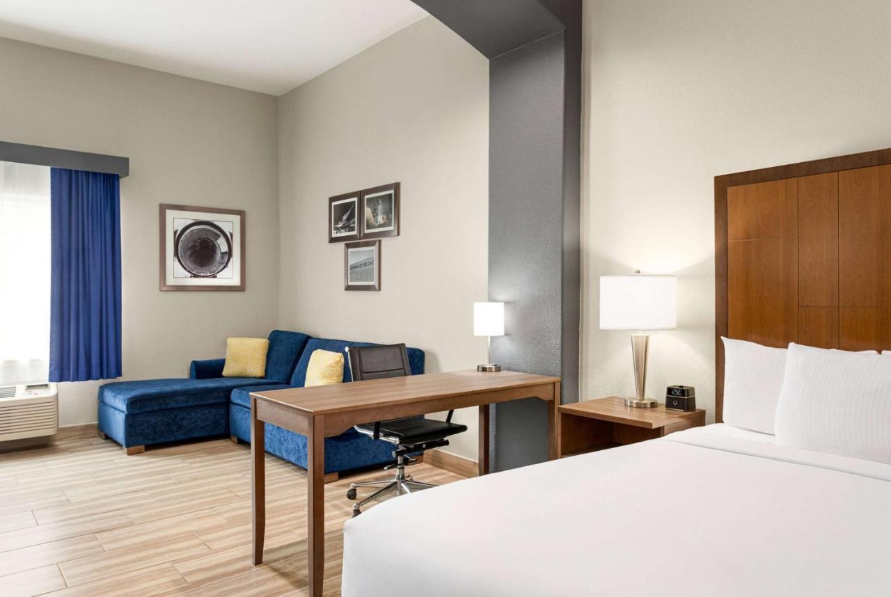 La Quinta By Wyndham Brownsville North Exteriör bild